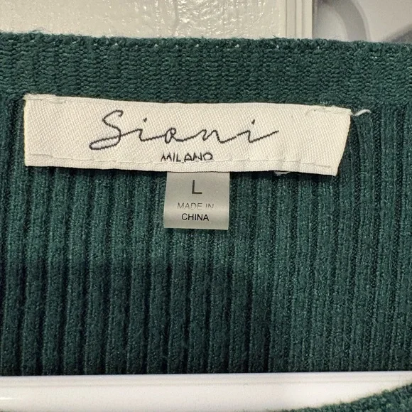Sioni Green Embellished Sleeve Sweater - Picture 5 of 13